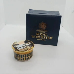 NEW Royal Worcester Trinket Dressing Table pill box